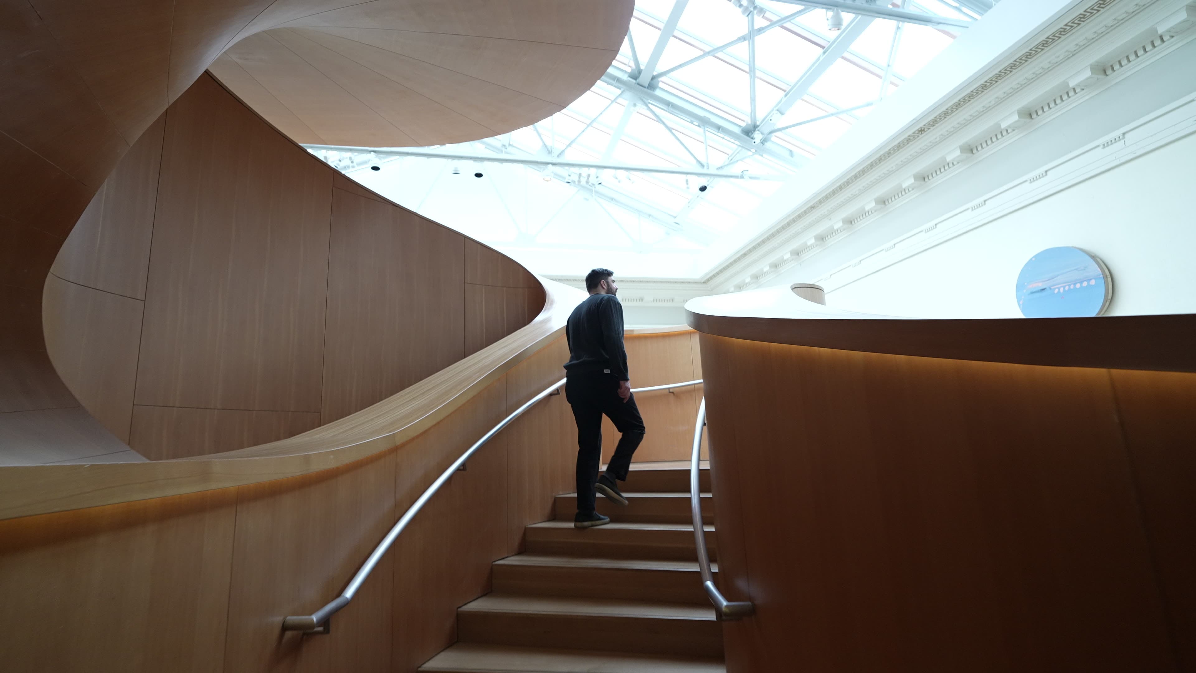 Architectural moment